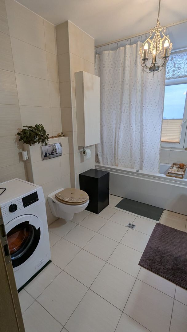 Apartament spatios 100 mp cu lift si 50 mp de terase - Poză 27