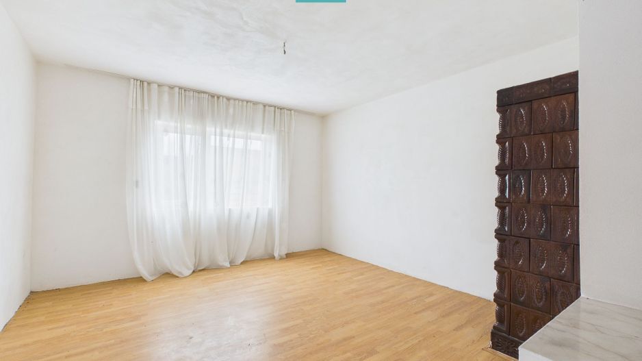 Casă modernă P+1, cu magazin, lângă orașul Sebiș - Poză 6