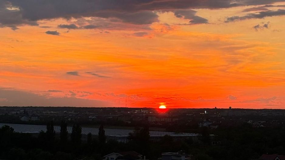 Chirie I Studio dublu premium | Etaj 9 | Vedere Sky Tower - Poză 14