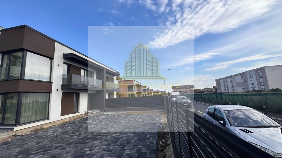 Case tip Duplex de vânzare în Ghimbav, Brașov – Cartierul Florilor - Poză 1