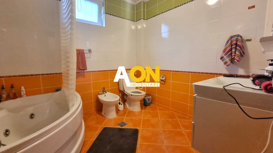 Apartament 4 camere, 102 mp utili, la vila, cu 100 mp teren, Cetate - Poză 7
