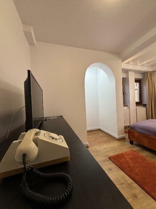 Casa/Vila P+1 individuala cu 3 camere - zona 1 Mai - Poză 6