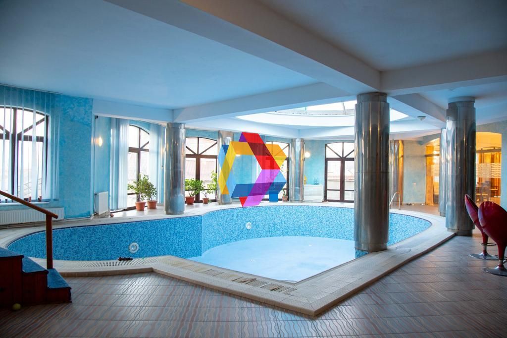 Conac cu piscina - 1810 mp - Poză 10