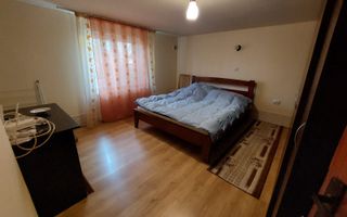 Casă cu potențial în Gruia – 4 camere, pod generos, zonă liniștită! - Poză 3