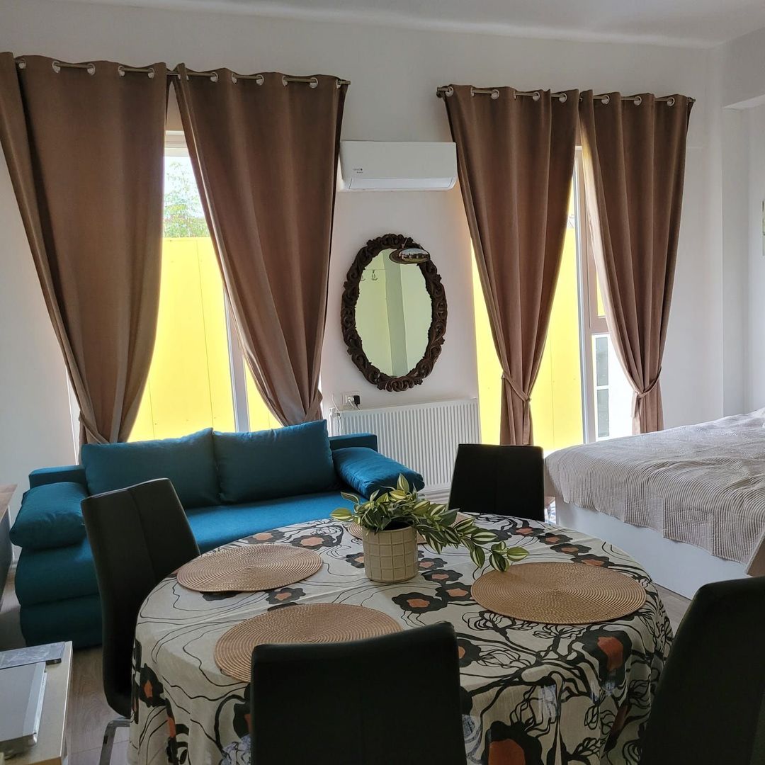 Garsoniera Str Poienelor, zona Carpatilor. - Poză 3