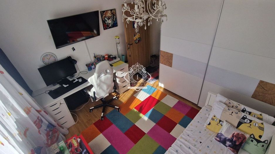 Apartament 3 camere semidecomandat de vanzare in zona Baba Novac - Poză 3