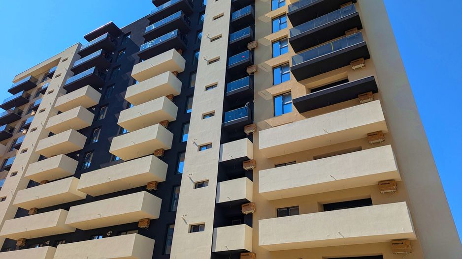 Apartament cu 4 camere, terasa 83mp - The Grand Kristal, Sector 4 - Poză 10