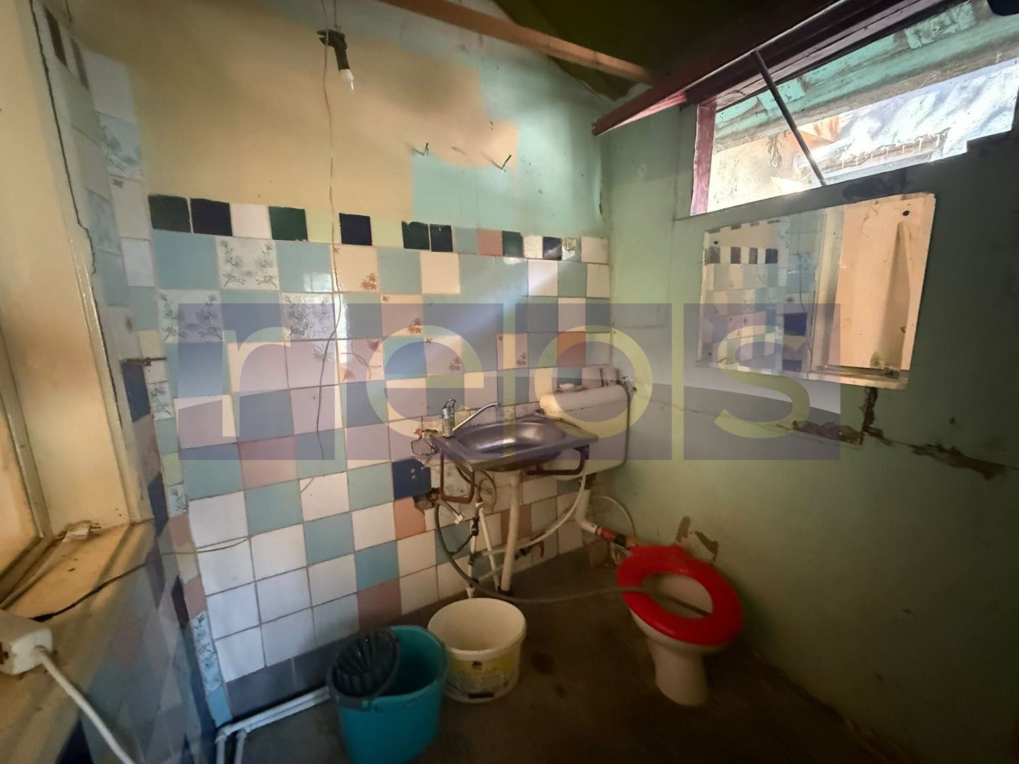 DE VANZARE CASA INTERBELICA  – 3 CAMERE - METROU STEFAN CEL MARE - Poză 8