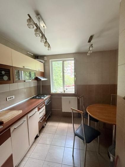Apartament 3 camere de inchiriat | renovat | Parcul Moghioroș - Poză 1