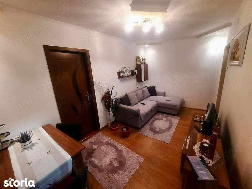 BRASADAS vinde ap cam etaj 4/4 Humulesti. - Poză 3