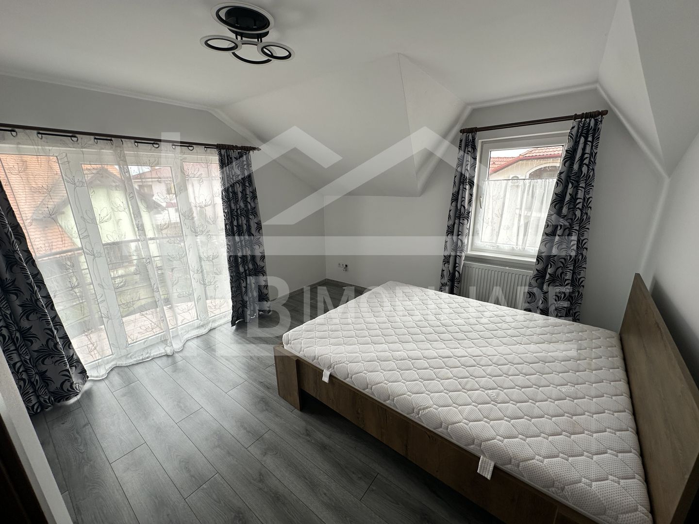 Casă de vânzare, 620mp teren, 208 utili, Zona Sântana de Mureș - Poză 5