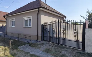 Casa la tara - teren 2826 mp, acces auto, in Sacadat, Bihor - Poză 18