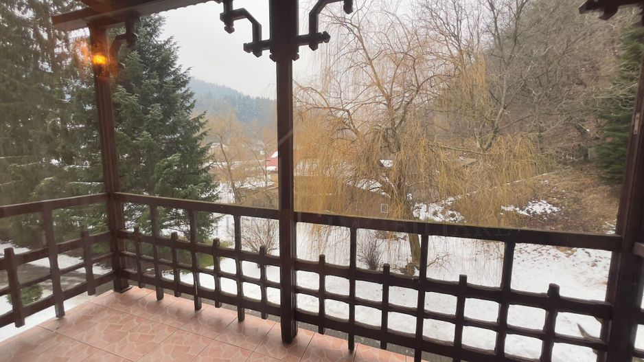 Hotel / Pensiune de vânzare în Central, Slanic-Moldova - Poză 21