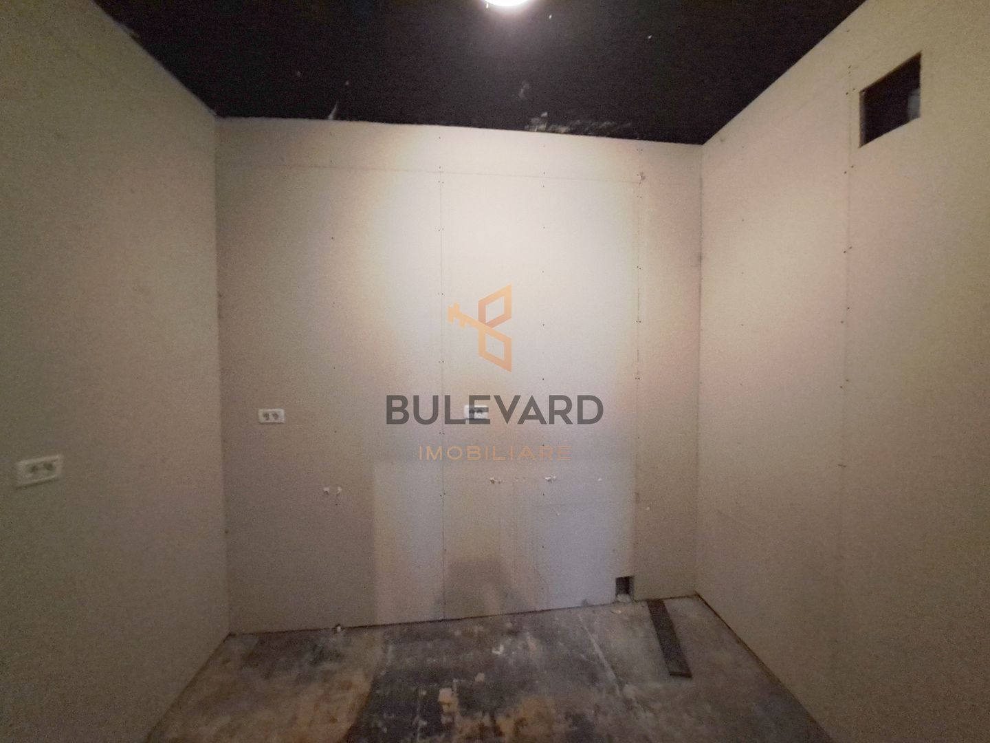 Spatiu comercial si alimentatie publica in zona ultracentrala - Poză 7