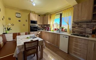 Casa | 3 camere | Teren 151 MP | Mobilata | Sura Mare - Poză 6