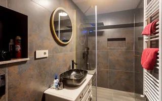Apartament 3 camere, mobilat lux,  zona Ultracentrală - pretabil, regim hotelier - Poză 27