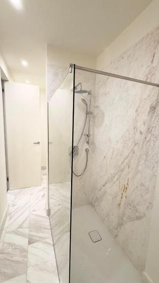 DE ÎNCHIRIAT: Apartament 2 camere BLOC NOU – Zona Ultra-Centrală - Poză 12