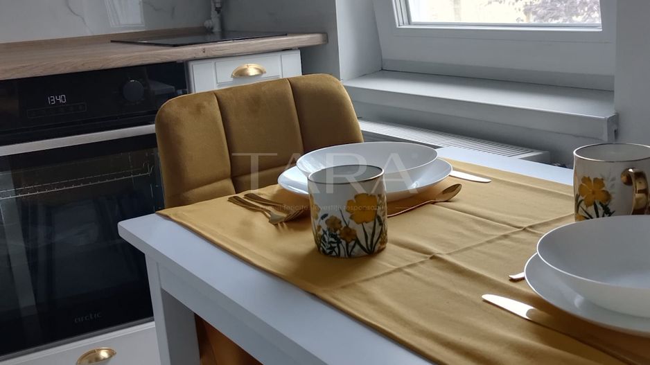 Garsonieră de Lux în Zorilor: Eleganță și Confort la UMF - Poză 2