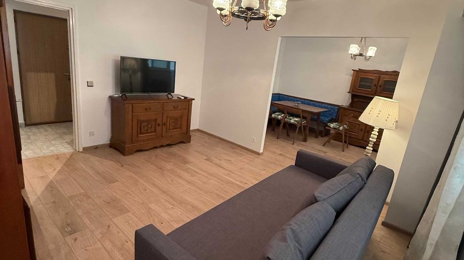 AP. 4 CAMERE IANCULUI, BUCATARIE INCHISA, DOG-FRIENDLY,MOBILAT MODERN - Poză 2