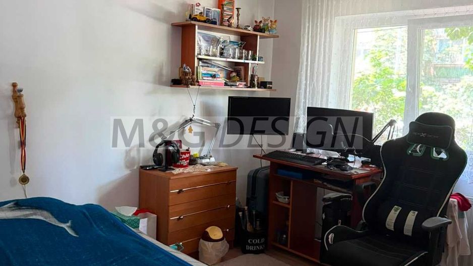 Apartament 3 camere  Lipovei - Poză 3