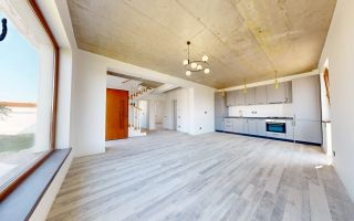 Vila cu stil in Izvor-Tarlungeni - Poză 2