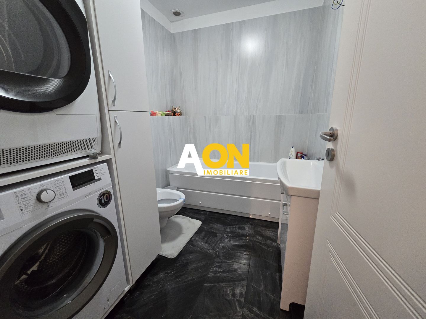 Casa 4 Camere 2 Bai, Complet Mobilata si Utilata - Poză 4