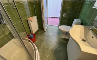 Apartament spațios cu două camere, etajul 4 cu acoperiș. - Poză 22