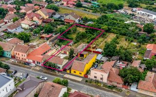 Casa cu potential multiplu cu teren generos pe strada Dunarii - Poză 1