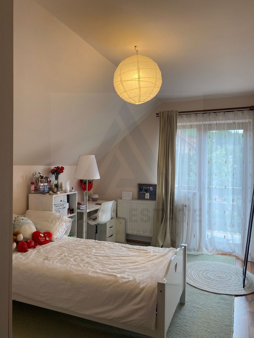 Casa moderna 4 camere 100 mp utili curte si parcare privata Cisnadie - Poză 8