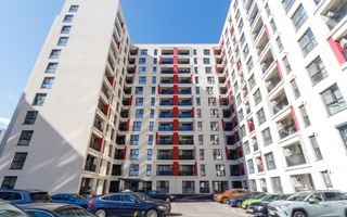 Vânzare, apartament cu 3 camere în zona Lujerului - Poză 1