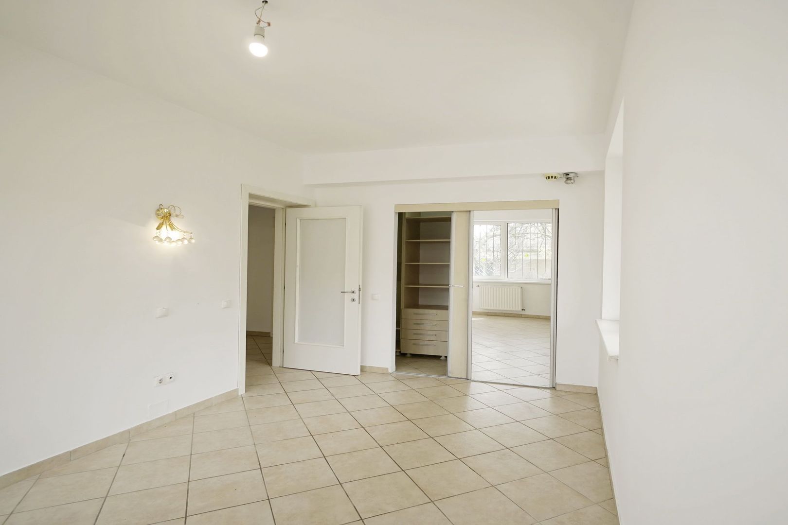 Vila Voluntari, stradal - Poză 23