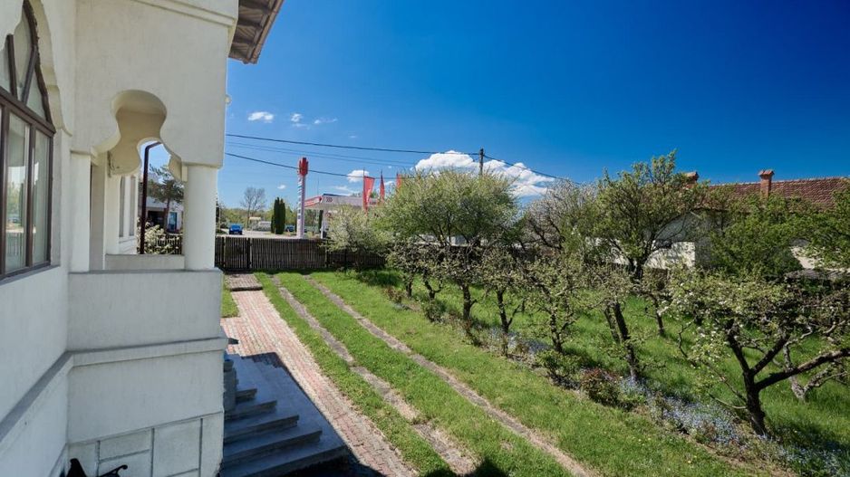 Casa Valea Mare Pravat (Campulung-Arges ) - farmec interbelic - Poză 13