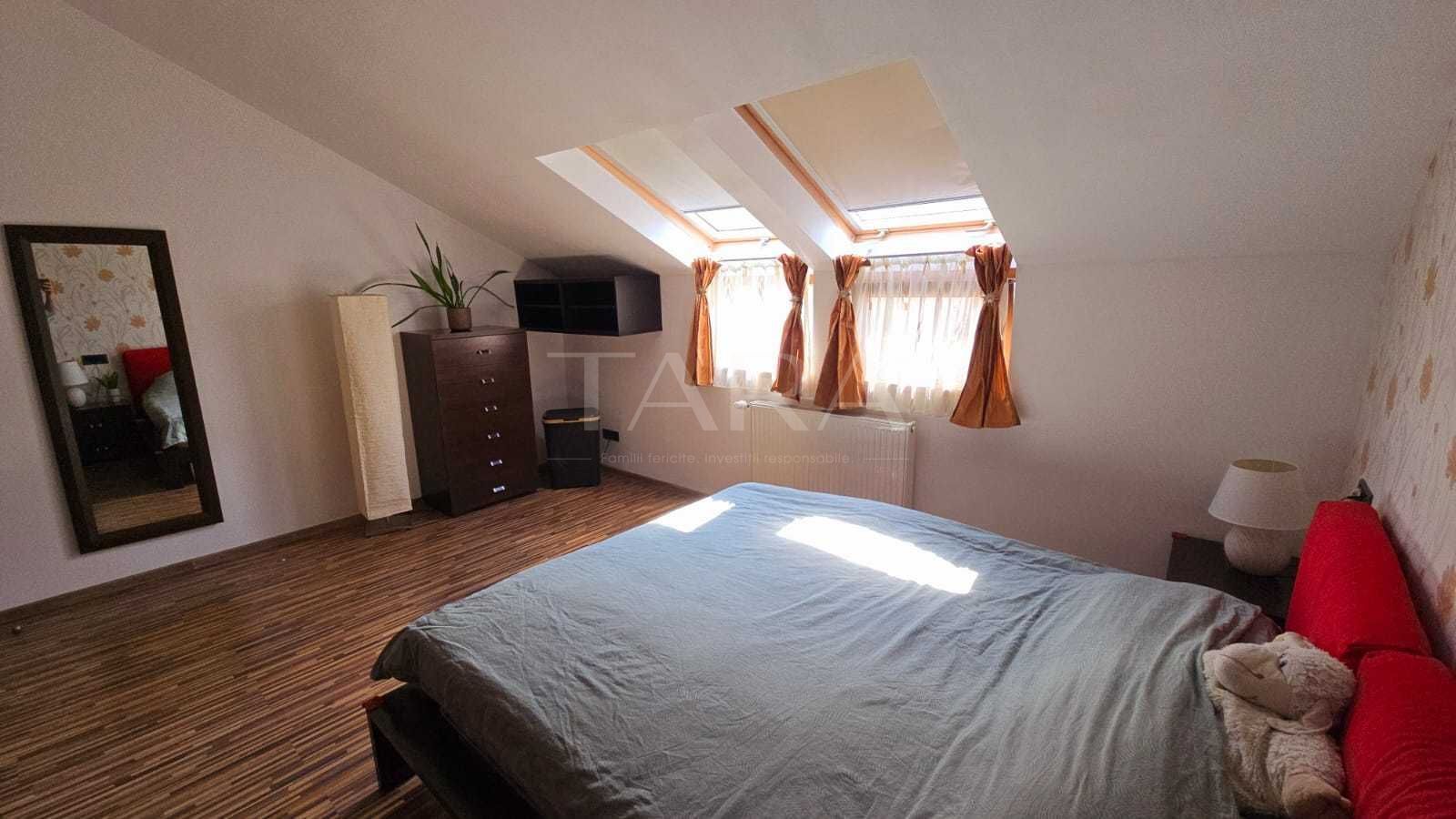 Apartament 3 camere cu mansardă și balcon generos – zona Câmpului. - Poză 6