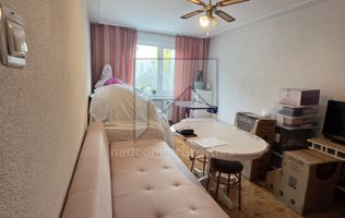 Vanzare apartament 3 camere Rahova - Barca