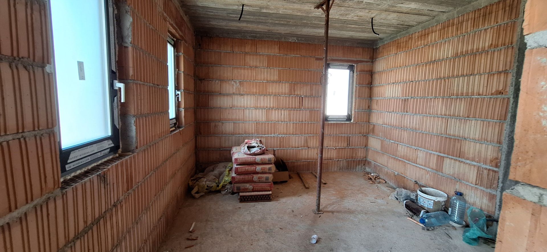 Locuinta individuala la cheie -teren de 661mp - Poză 37