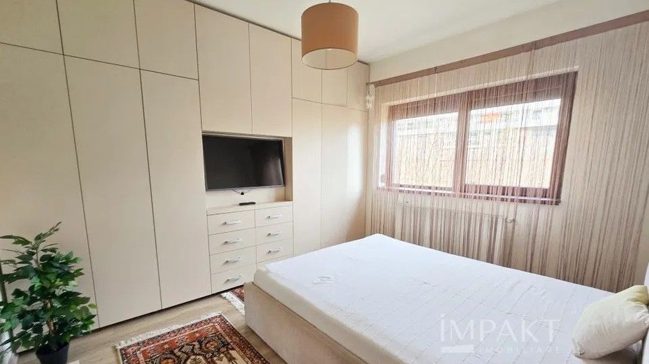 Apartament la vilă în zona liniștită - Poză 3