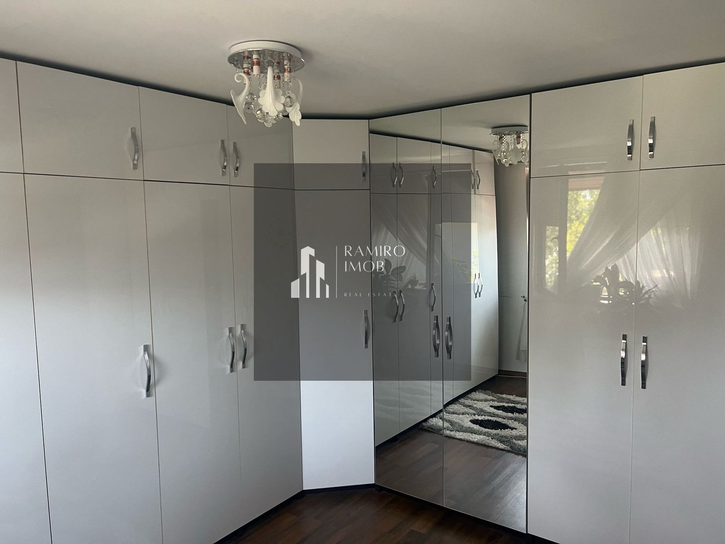 Casa mobilata/utilata Popesti Leordeni - Poză 4