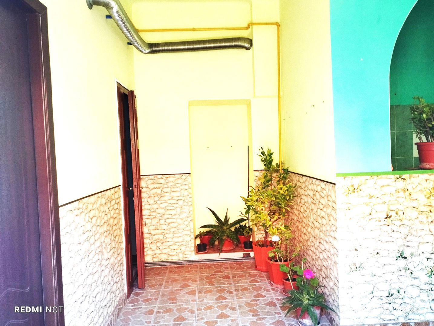 Apartament la casă - cu un colocatar - Poză 2