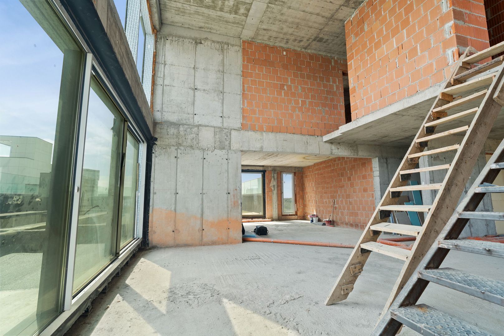 Penthouse 780 mp din Care 400 mp Terasa si 380 mp interiori Piscina - Poză 6