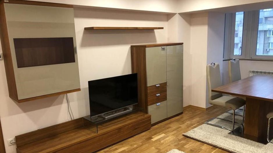 3 CAMERE B-LVD DECEBAL LUX - Poză 1