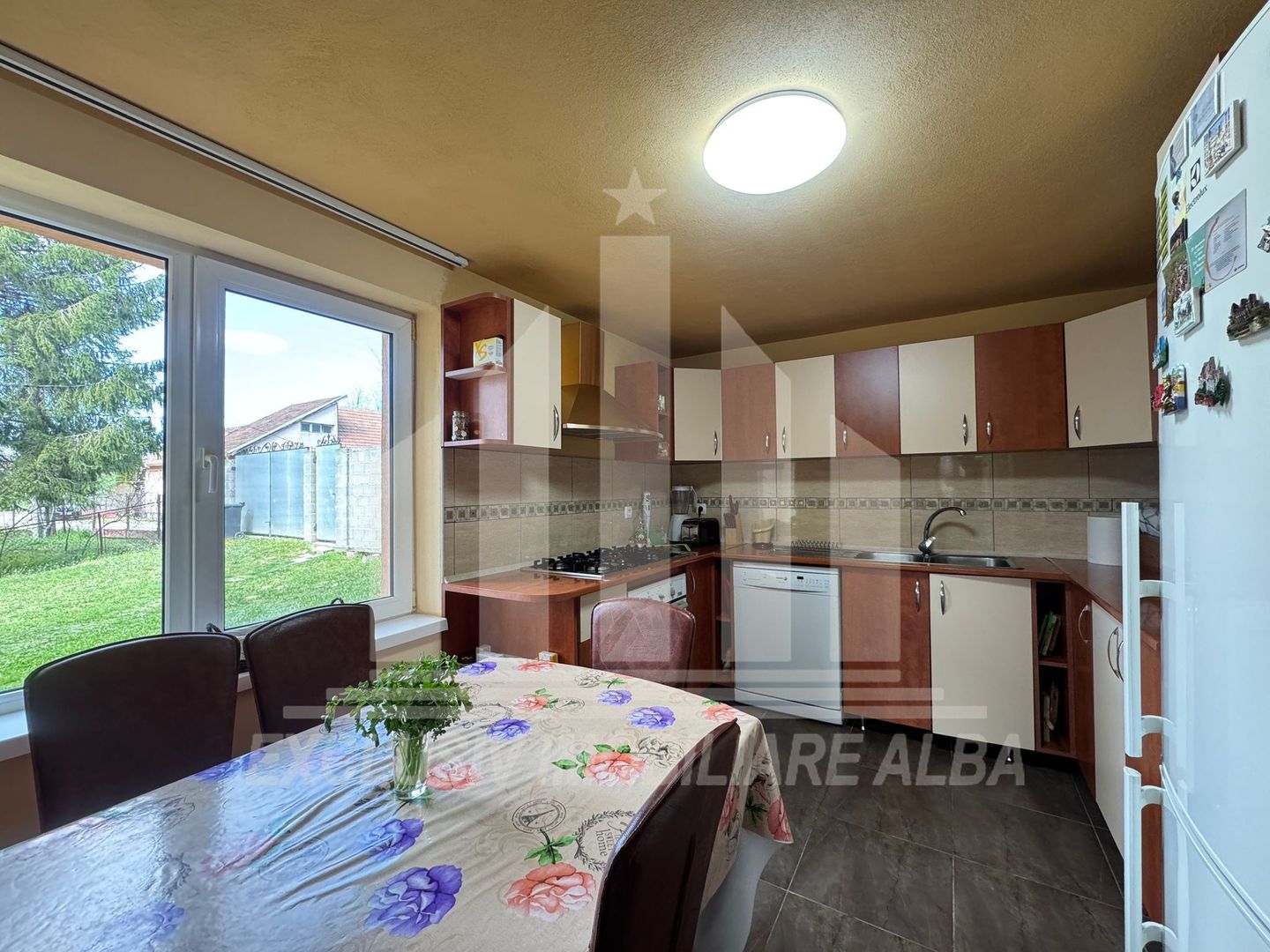 Casa individuala | De vanzare | 200 mp | 8140 mp teren | Oarda de Sus - Poză 14