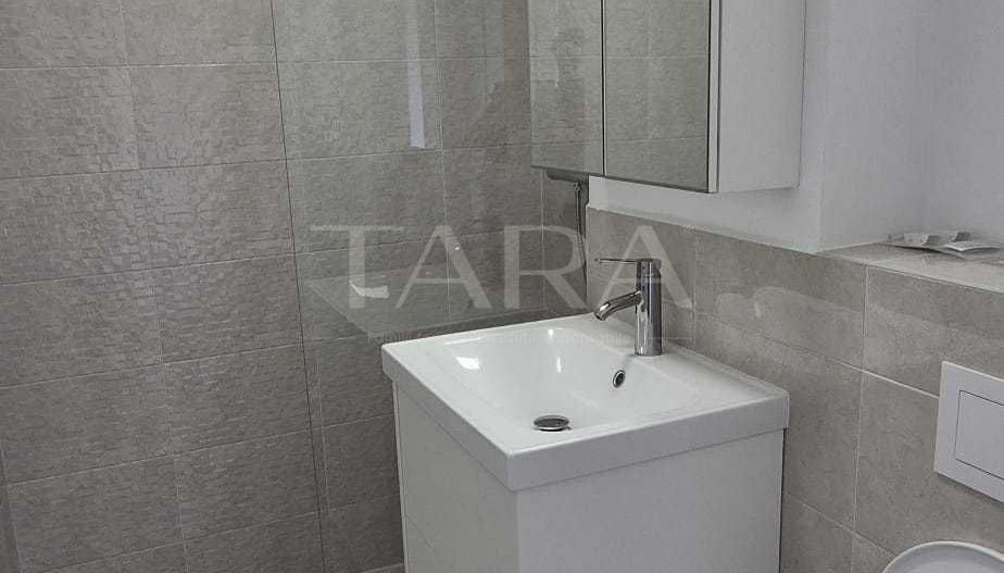 Apartament renovat cu 2 camere în Gheorgheni, zona Albac. - Poză 7