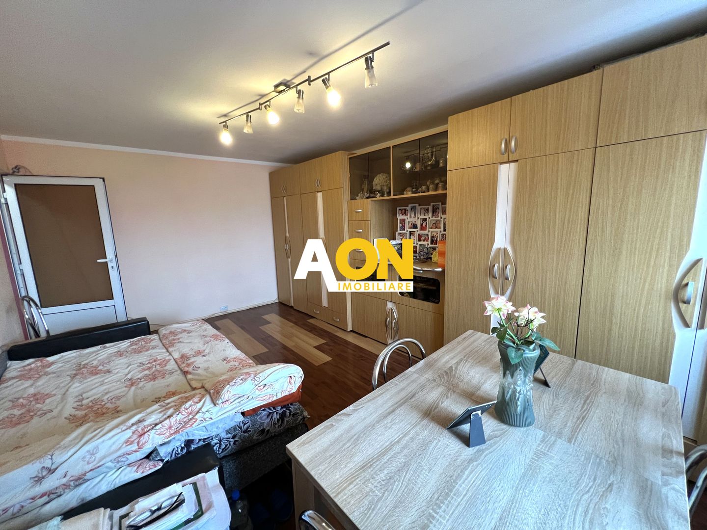 Apartament cu 2 Camere decomandat, mobilat-utilat, zona Ampoi 2 - Poză 2