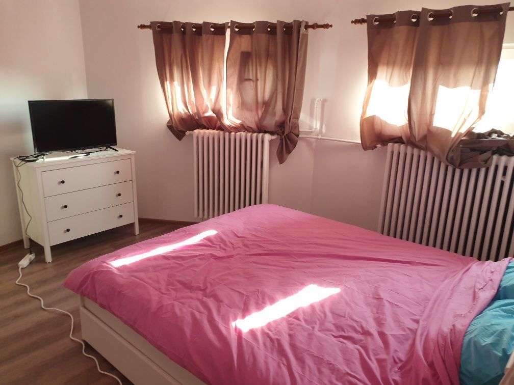 APARTAMENT IDEAL PENTRU INVESTIEI ZONA VICTORIEI - Poză 2