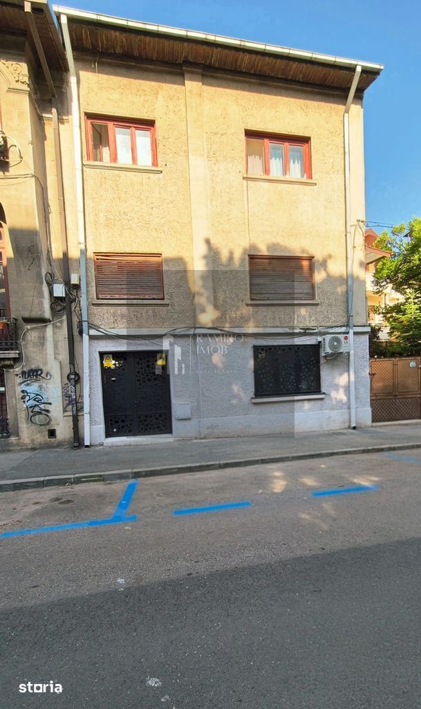 Vanzare 2 camere |  Vila | Renovat | Centrala | P-ta  Victoriei - Poză 12
