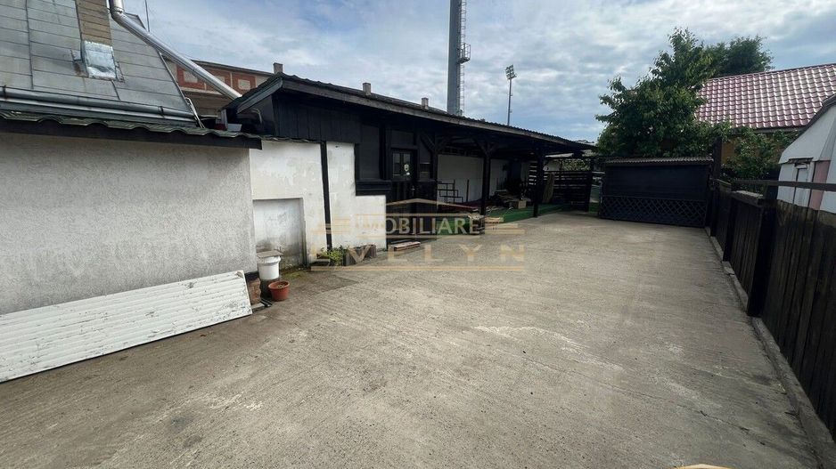 Spatiu comercial cu terasa , zona Stadion - Poză 4