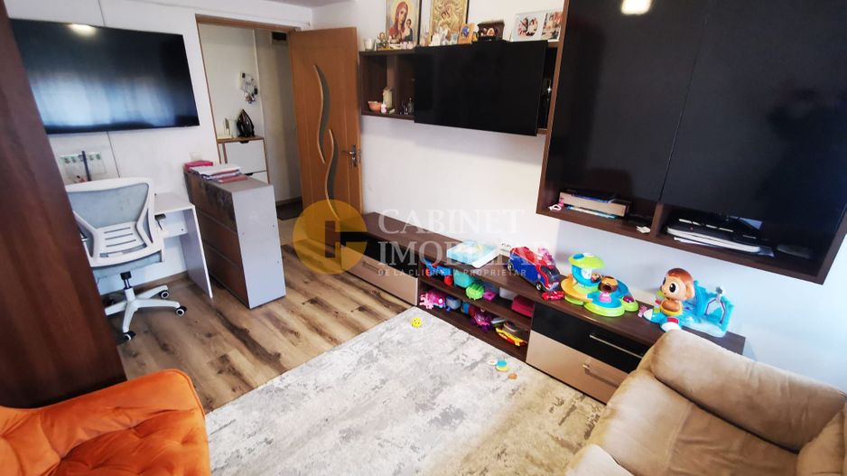 2 camere decomandat - 77mp(44mp+33mp curte proprie) - zona CUG - Poză 3