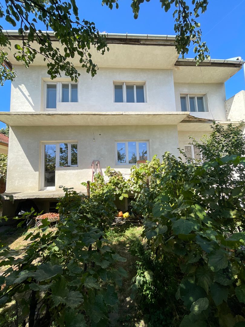 Casă spațioasă în Elisabetin - Poză 9