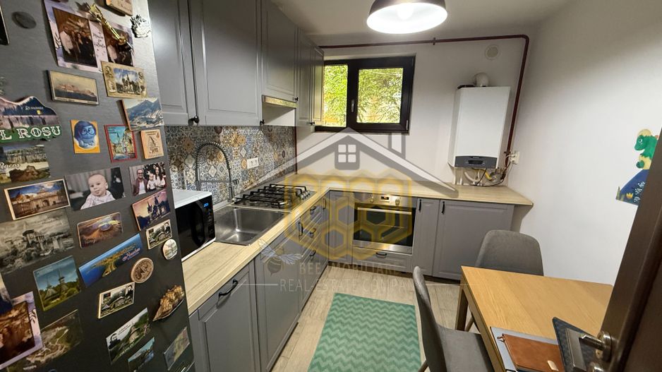 Apartament cu 3 camer, semidecomandat, in cartierul Rovine - Poză 9