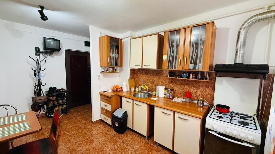 Soarelui - Gen 30 | 2 Camere | Centrala proprie | Mobilat si Utilat - Poză 3